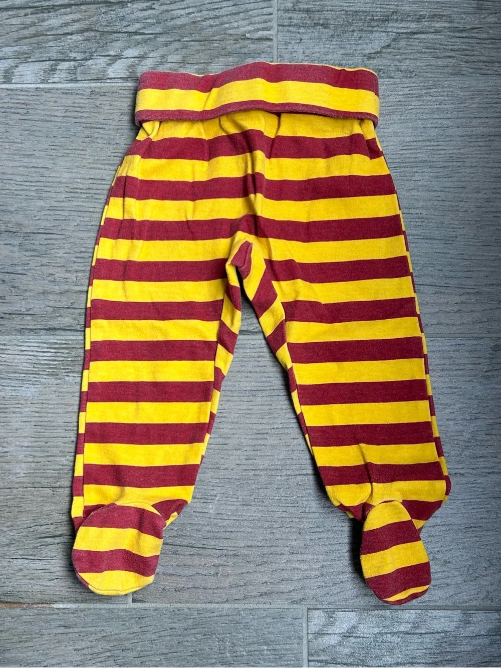 Harry Potter “Snuggle this Muggle” themed bodysuit, pants, & blanket bundle 6-9M